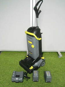 KARCHER ケルヒャー バッテリー式 手押し式床洗浄機 BR 30/4 C BP 20年製 バッテリー×2 充電器付き　No.1