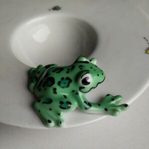 カエル 蛙 灰皿 小物入れ 置物 オブジェ陶器