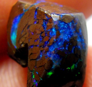 AA!! 6.15cts 天然 コロイト ボルダーオパール 極美ブルー グリーン