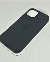 Apple純正iPhone 15 シリコンケース 新品 ブラック_画像3