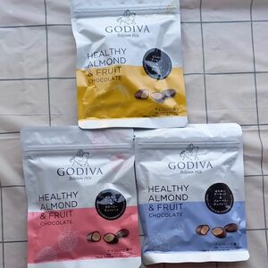 GODIVA (ゴディバ) はちみつアーモンド　チョコレート ３種セット