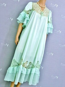 TE2-Q23* as good as new!VIVIEN Vivienne! elasticity have * bust 90.* super refreshing . pastel color * negligee **