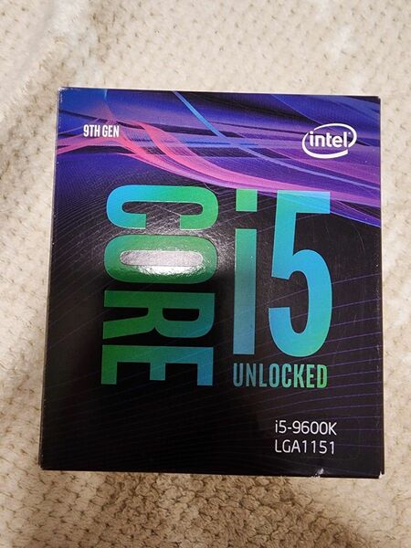 Intel Core i5 9600k CPU PCパーツ