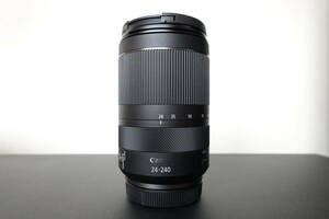 Canon RF24-240F4-6.3IS USM　新品同様　送料無料