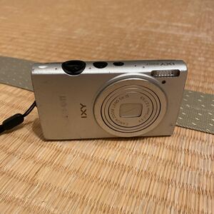 キャノン Canon IXY 220F シルバー コンパクトデジタルカメラ　ジャンク品　
