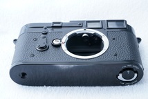 ライカ　M2/M3 塗装・OH・レザー張替　Leica repainting service_画像3