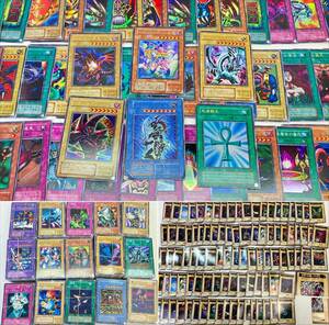 [0799] Yugioh old card approximately 1700 sheets approximately 3kg set sale the first period 2 period Bandai version kila approximately 150 sheets entering present condition goods 