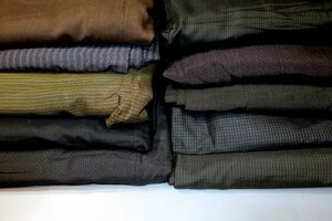 壱水2523 すべて本絹の男着物１０着セット＋１К西陣織お召・京泥紬・京紬 サイズいろいろの古布・古い品です 着用可能な品もあります