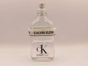  Calvin Klein si-ke- Every one o-doto трещина 100ml