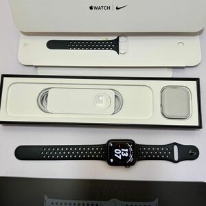 Apple Watch Nike Series 6 GPSモデル 44mmスペースグレイアルミニウムケース