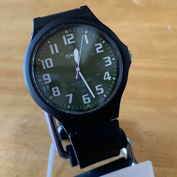 【新品・箱なし】カシオ CASIO クオーツ ユニセックス 腕時計 MW-240-3BV グリーン/ホワイト グリーン