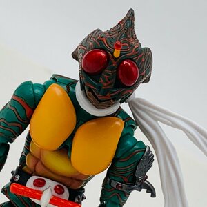 難あり中古品 S.H.Figuarts フィギュアーツ 仮面ライダーアマゾン