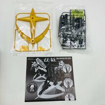 新品未組立 HG ガンダムベース限定景品 アクションベース1 連邦軍Ver. メタリック HG 1/144 RX-78-2 ガンダム ゴールドコーティング セット_画像5