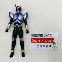 中古品 S.H.フィギュアーツ 真骨彫製法 仮面ライダー クウガ タイタンフォーム_画像2