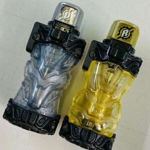 中古品 劇場版 仮面ライダービルド Be The One DX ゴールドラビットフルボトル&シルバードラゴンフルボトル プレミアムセット特典