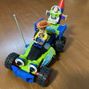 LEGO 7590 TOY STORY レゴ　トイストーリー　ウッディー　バズライトイヤー　組立説明書付き　箱付き　走ります！