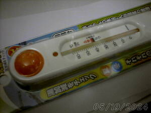 empeks meteorological phenomena total thermometer origin ... coming off type thermometer analogue made in Japan white 17.6x3.6x2.3cm suction pad attaching 