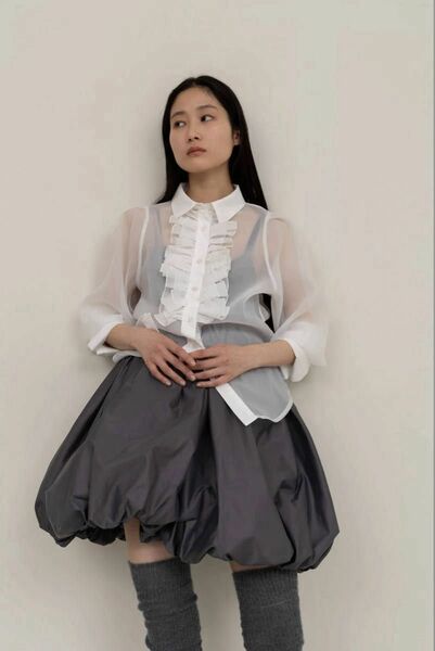 最終下げ！ラスト1点！Bibiy RUTH SHEER BLOUSE