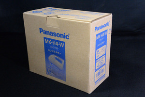 Q161 未使用品 Panasonic パナソニック ハンドミキサー MK-H4-W ホワイト 泡立て器 本体 お菓子作り 調理器具