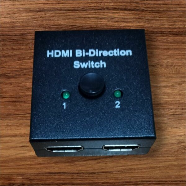 HDMI 分配器 双方向 切替器 2ポート スイッチひとつで簡単切換 電源不要