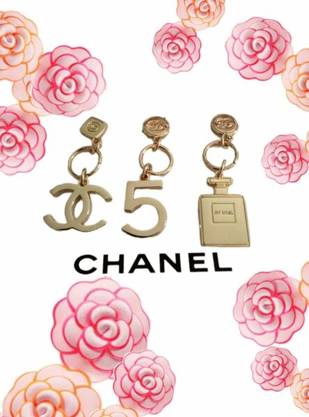 CHANEL　ホリデー　チャーム　2023年　母の日　ご褒美