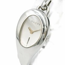 1円 稼働 箱/保証書付 GUCCI グッチ 103 バングルウォッチ オーバル QZ クオーツ シルバー 銀文字盤 レディース SS 腕時計 361520240514_画像1