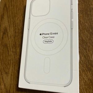 Apple純正　iPhone13 mini クリアケースMag Safe対応