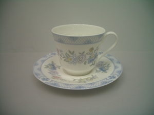 *ROYAL DOULTON CONISTON Royal Doulton KONI stone cup & saucer 