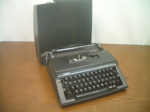 *brother Brother Valiant Correction 743 typewriter present condition goods 