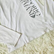 美品/XLサイズ●EMPORIO ARMANI エンポリオアルマーニ 長袖 Tシャツ ロンT ビッグロゴ トップス ホワイト 白 ストレッチ 伸縮性 お洒落_画像2