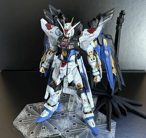 完成品 MG 1/100 ストライクフリーダムガンダム 改修　塗装済み