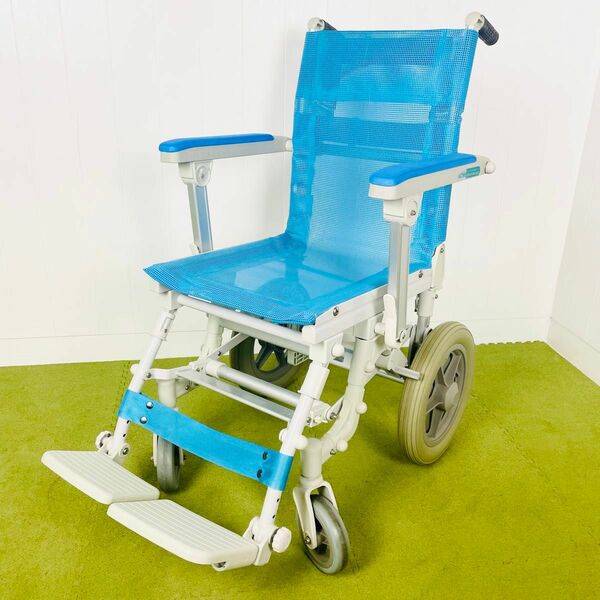 【折り畳み】風呂車椅子　ウチエ　シャワーキャリー　※送料無料