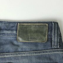 美品 DIESEL ディーゼル VIKER #0885S REGULAR-STRAIGHT ヴィンテージ加工 デニムストレートパンツ 藍紺 W32【参考価格￥49,500-】_画像5