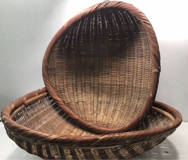 竹籠　昭和レトロ　アンティーク　きれい　実用品　おしゃれは物入れ　色々に 竹細工 古民具 レトロ アンティーク
