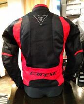 ★アウトレットセール★新品 M (48) ダイネーゼ Dainese SAURIS D-DRY JACKET メッシュ プロテクター ジャケット 機能性に優れ 通気性_画像4