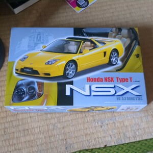 フジミ1/24 ホンダ NSX タイプT未組立