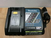 ite/443705//0516/マキタ　makita 18V 100mm充電式ディスクグラインダ　GA402DRF バッテリーBL1830B×1個　充電器DC18RC ケース付き_画像2