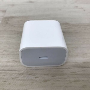 Apple アップル 20W USB-C電源アダプタ a2305 emc 3597[C3966]