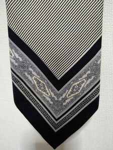  Versace silk 100% necktie free shipping!