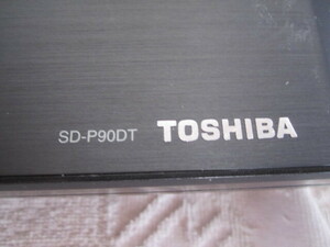 TOSHIBA 東芝　ポータブルDVDプレーヤー　SD-P90DT 純正ACアダプダー付き ジャンク品