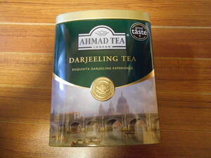 AHMAD TEA LONDON アーマッドティー ダージリン 紅茶 リーフティ 200g 缶 茶葉 未開封 新品