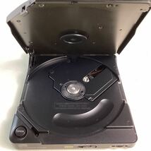 y5313 SONY Discman D-350 バッテリーケース 専用ケース付き ソニー CDプレーヤー ディスクマン レトロ 当時物 希少 通電確認済 ジャンク_画像8