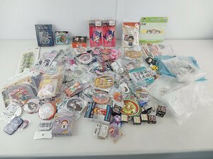 [BA-4-1] 遊戯王 ナルト おそ松さんなど アニメグッズ まとめ売り ジャンク アクリルキーホルダー 缶バッジ アクリルスタンド他