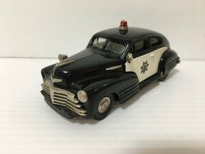 ○W141○現状品 ミニカー Brooklin ブルックリン Models 1/43 1948 CHEV. AERO SEDAN シボレー CALIFORNIA HIGHWAY PATROL 英国製 約11cm