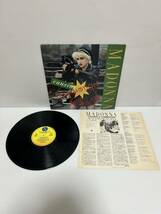 ◎W228◎LP レコード マドンナ MADONNA 7枚まとめて US盤 EU盤 含む/Hung Up/トゥルー・ブルー ポスター付き/CAUSING A COMMOTION 見本盤_画像7