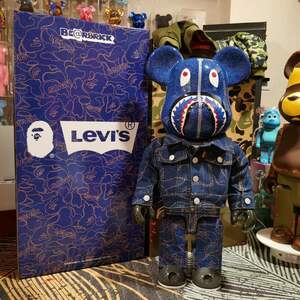  new goods BE@RBRICK Bearbrick 1000% Levi's Levis ape parallel imported goods box attaching 