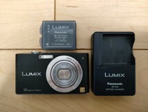 デジカメ Panasonic LUMIX DMC-FX35 ブラック ルミックス コンパクトデジタルカメラ パナソニック 動作確認済み 付属品あり 箱あり_画像2