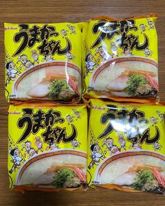 【送料無料】ハウス食品：うまかっちゃん ４袋入り