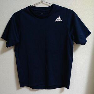 adidas★ 半袖スポーツウェア 150cm