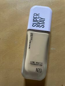 メイベリン SPステイ ルミマット ファンデーション MAYBELLINE